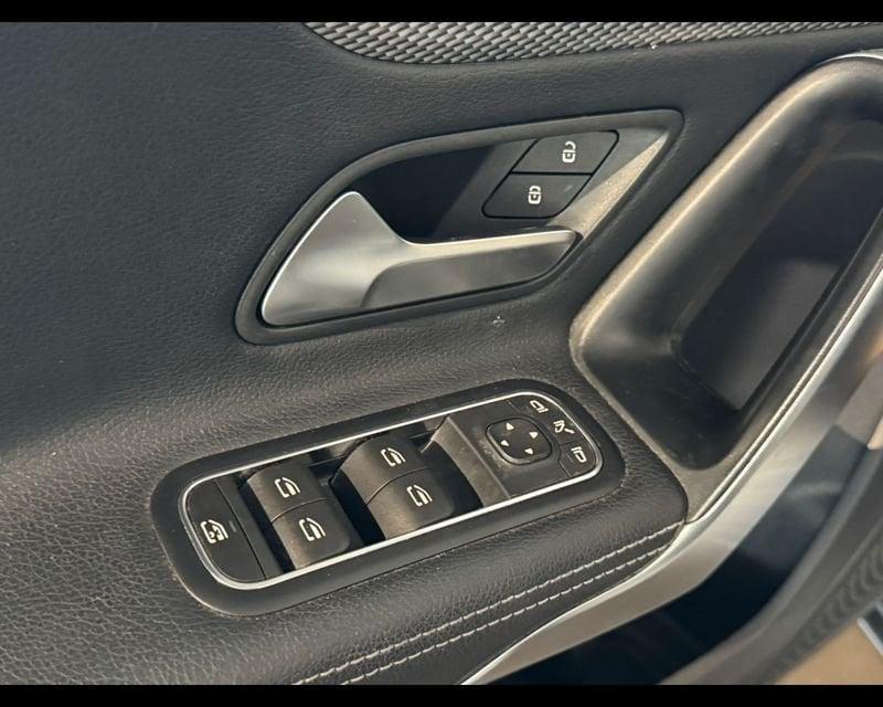 Mercedes-Benz Classe A (W177) A 180 d Automatic Sport