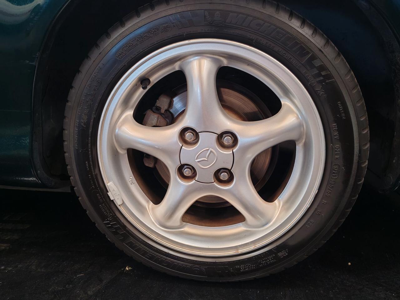 Mazda MX-5 1.6i 16V asi