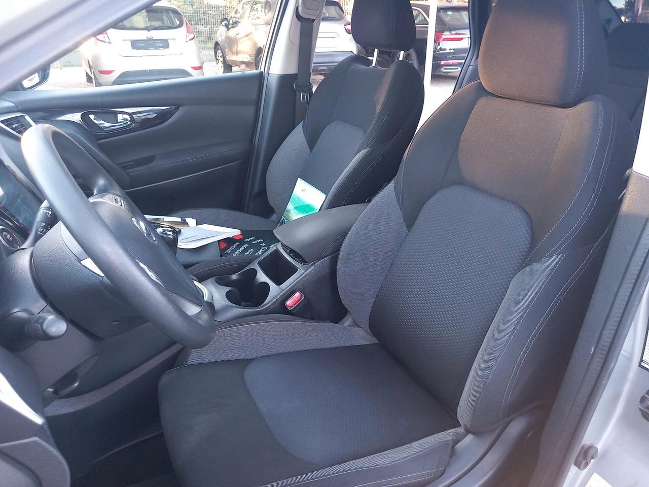 Nissan Qashqai 1.5 dCi N-Connecta tetto led navi