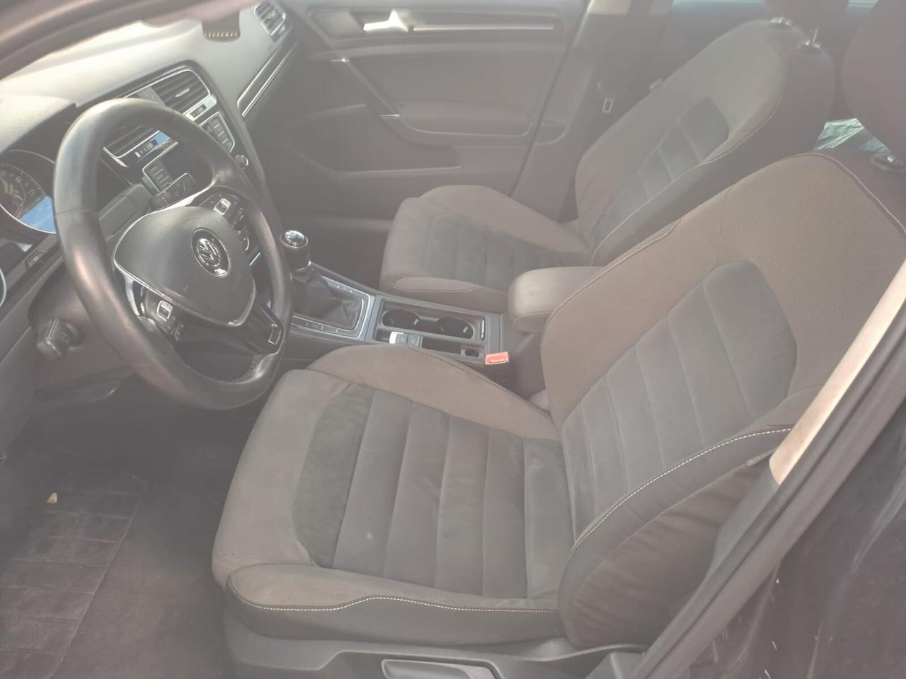 VOLKSWAGEN GOLF TDI