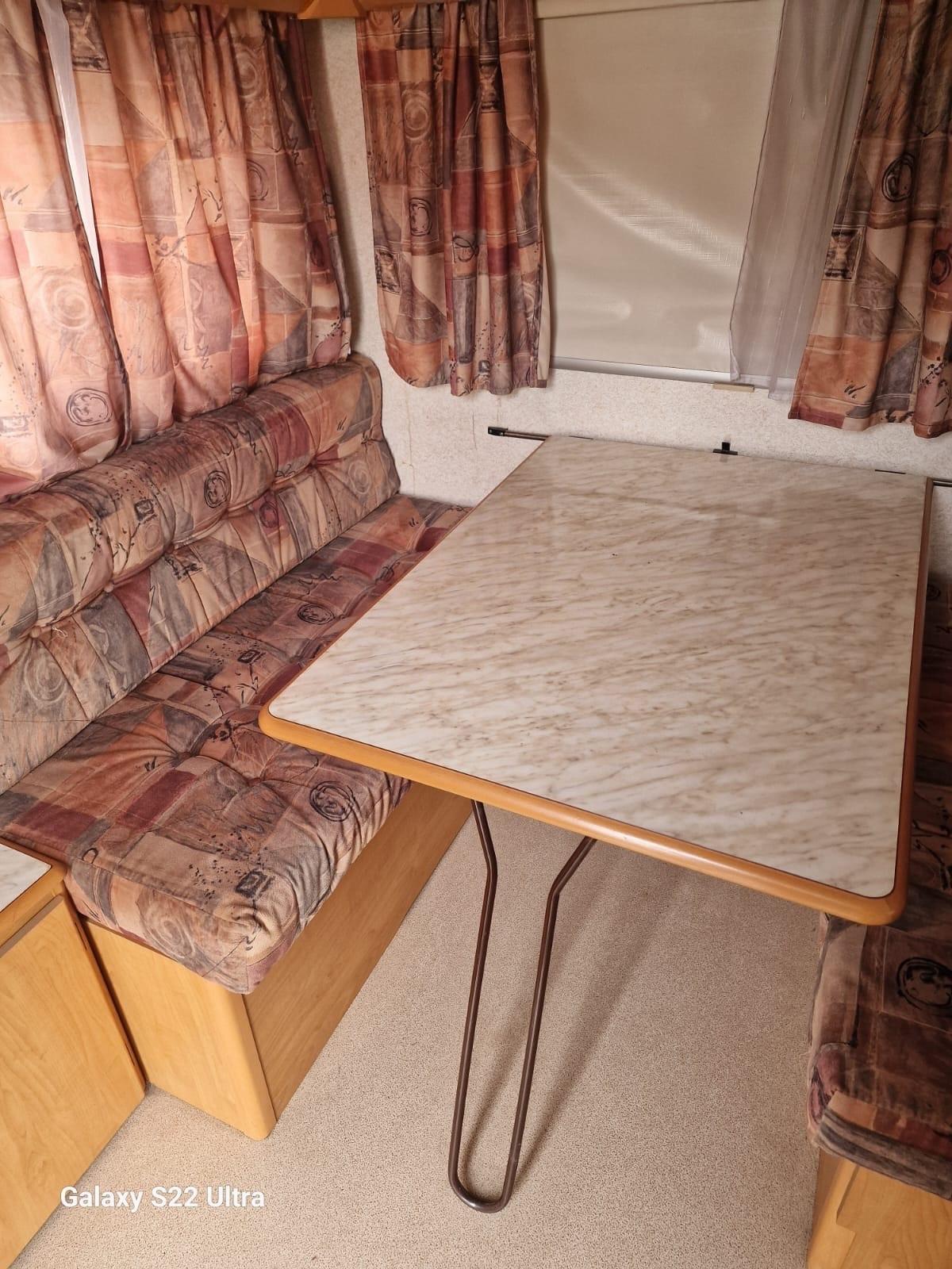 Caravan GRUAU del 1996 in saldo 156