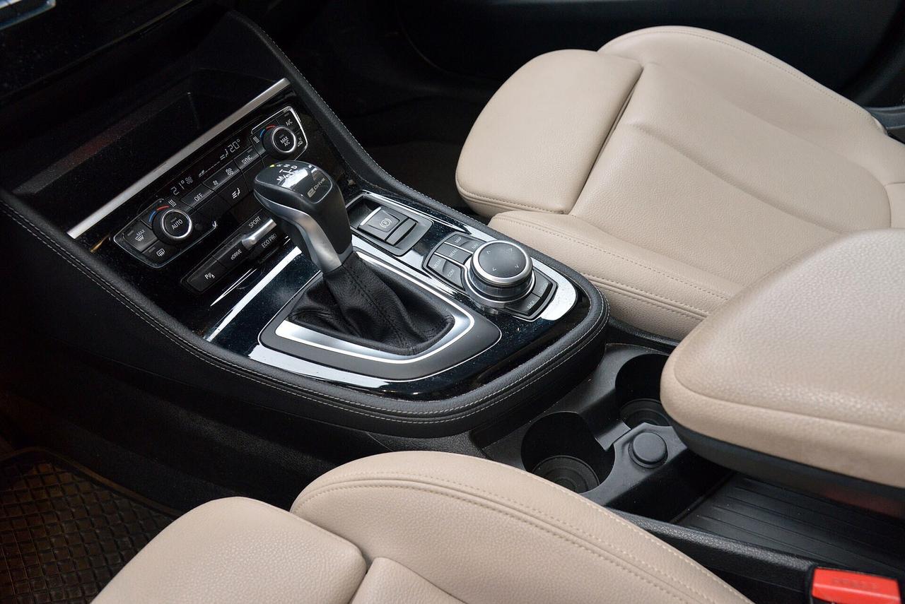Bmw 2er Active Tourer BMW 225xe Active Tourer E-Drive Luxury plug-in hybrid automatica del 2019