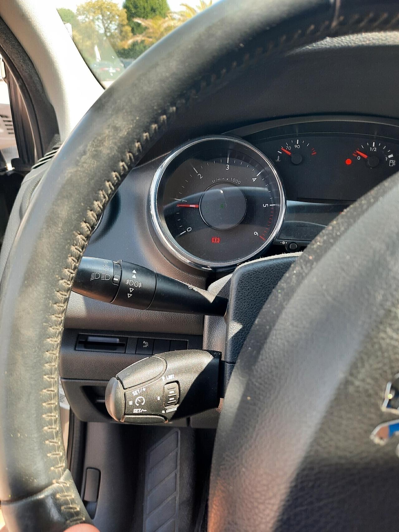 Peugeot 3008 1.6 HDi 110CV 4 TIPI DI GUIDA UNI,PROPRIETARIO