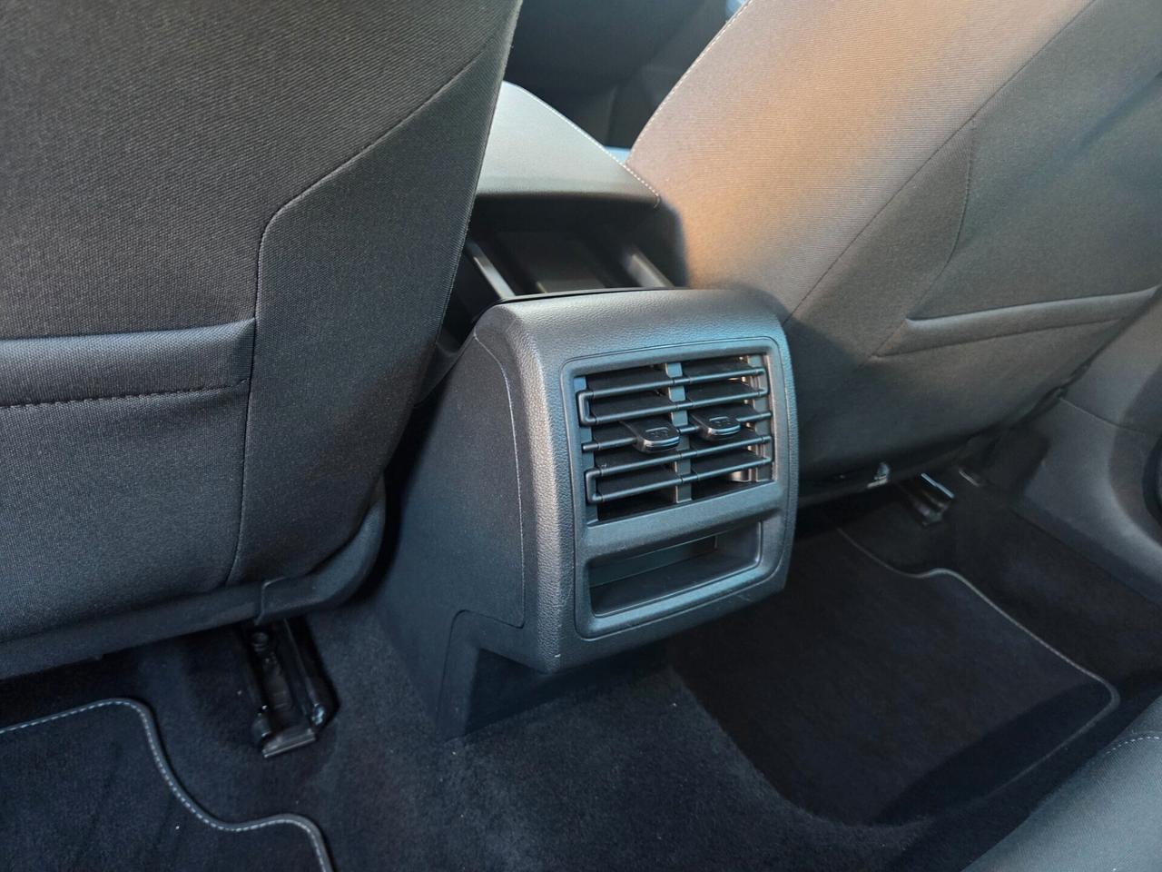 Volkswagen Golf 2.0 TDI DSG Life