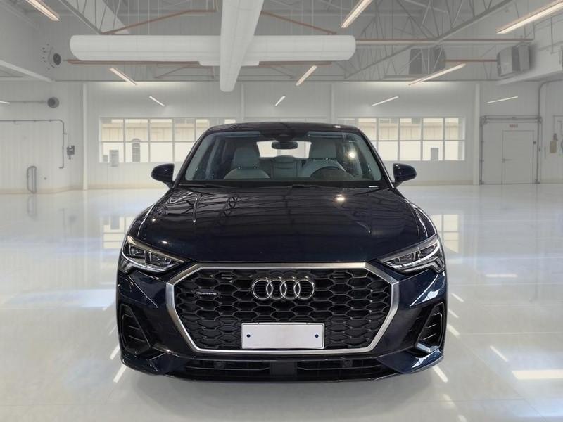 AUDI Q3 SPORTBACK 40 TFSI quattro S tronic Business Plus