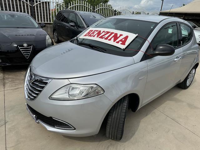 LANCIA Ypsilon 1.2 69 CV 5 porte Gold