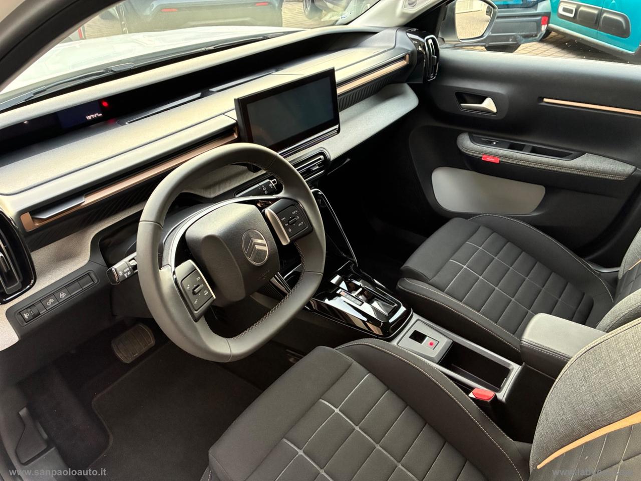 CITROEN C3 Aircross Hybrid 136 e-DCS6 Plus