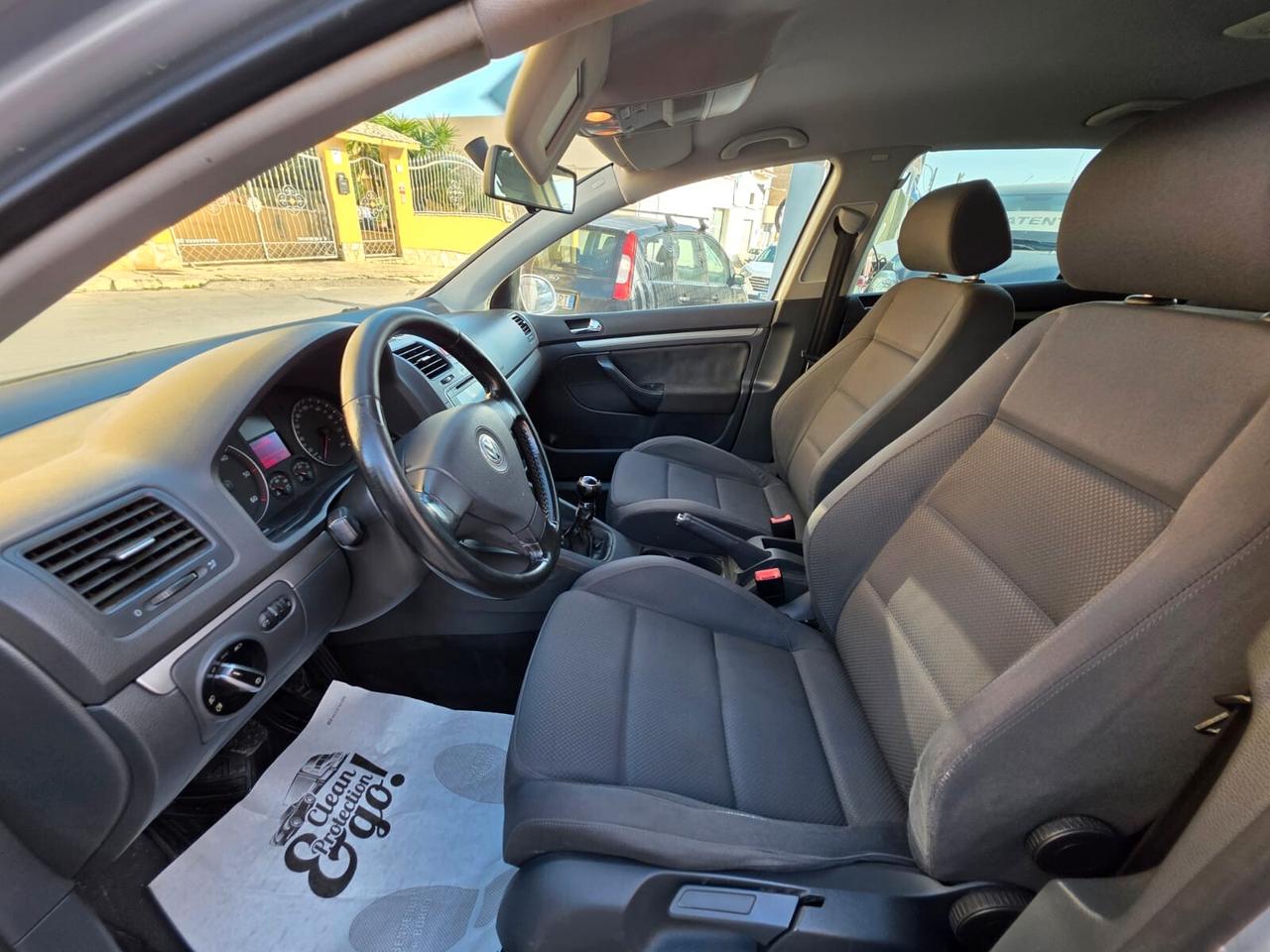 Volkswagen Golf 2.0 16V TDI 5p. Comfortline