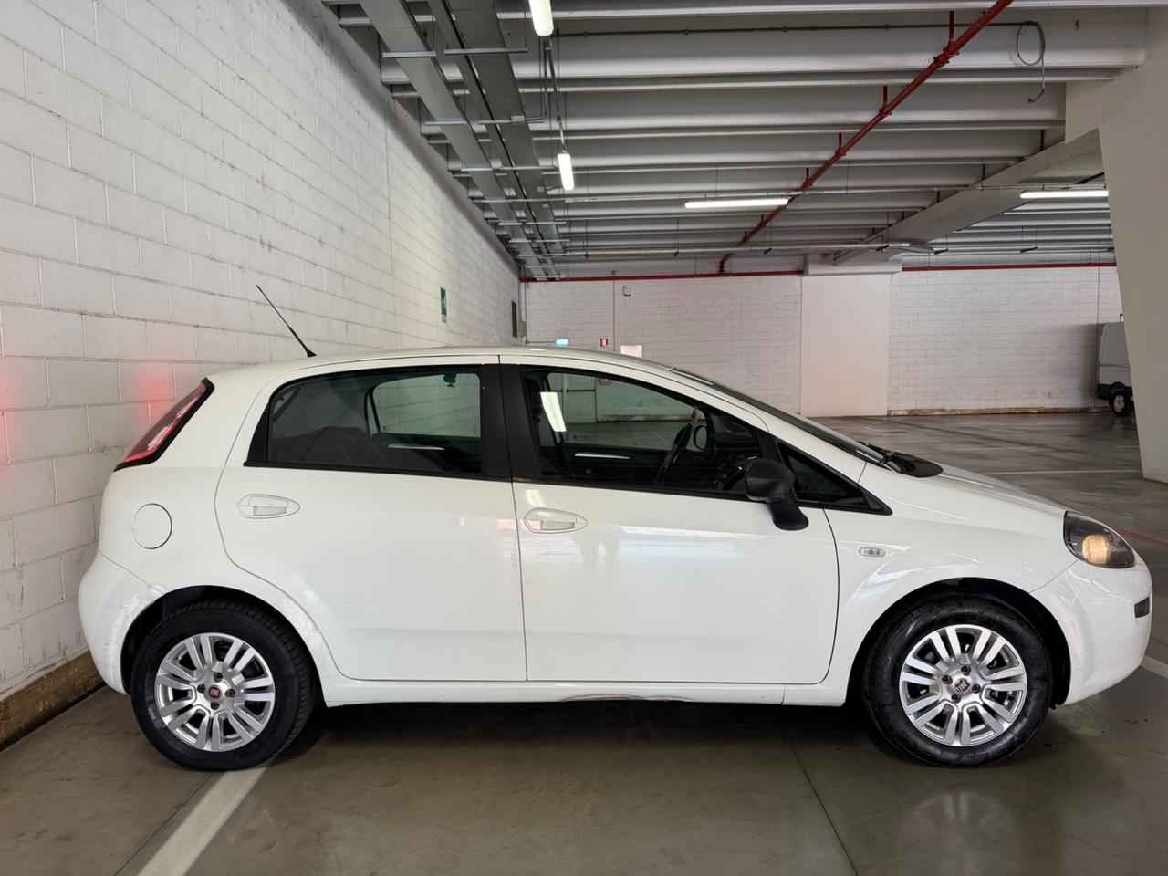 Fiat Punto 1.3 MJT II 75 CV 5 porte Lounge