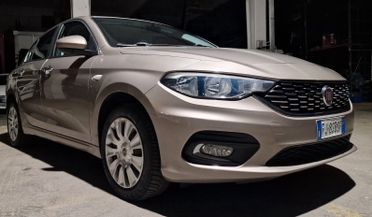 Fiat Tipo 1.3 Mjt 4 porte Lounge