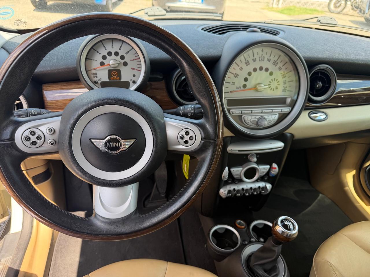 Mini 1.6 16V Cooper Chili