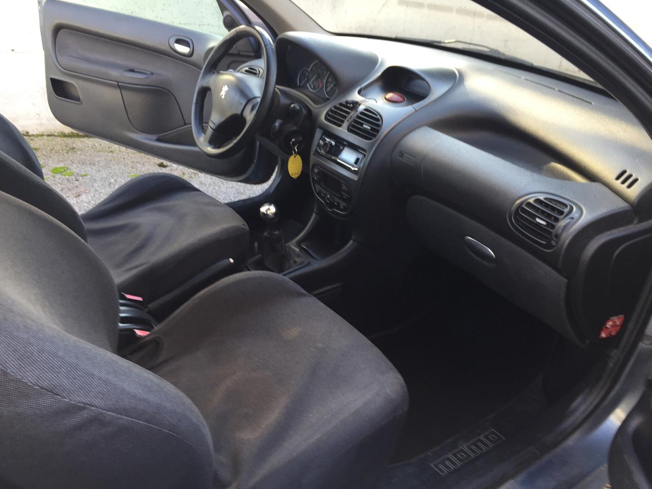 Peugeot 206 1.4 16V 3p. Sweet Years GPL X NEOPATENTATI