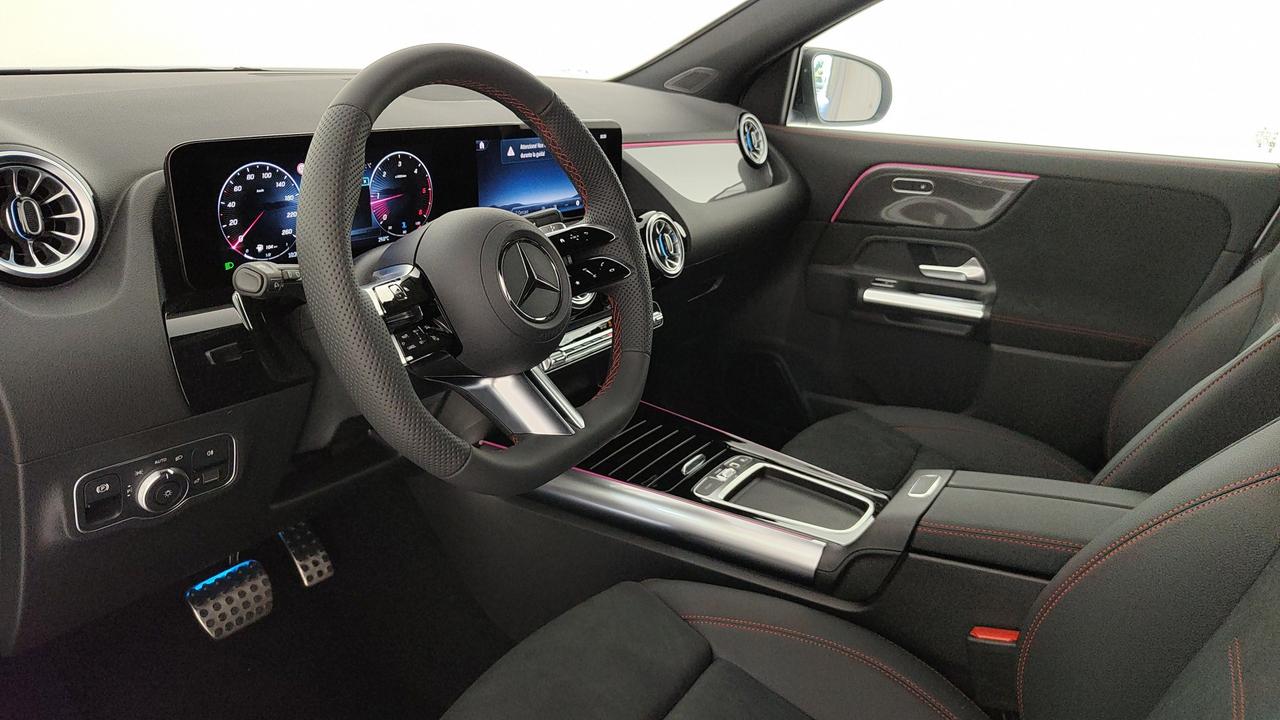 Mercedes-Benz GLA 200 d Automatic 4MATIC