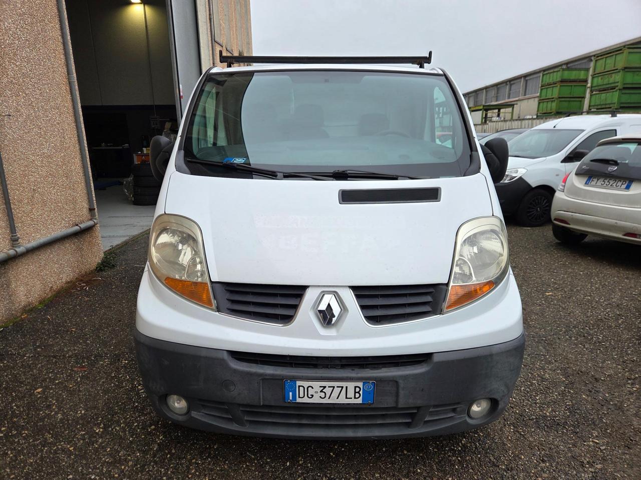RENAULT Trafic T27 2.0 dci 115cv L1H1 +IVA