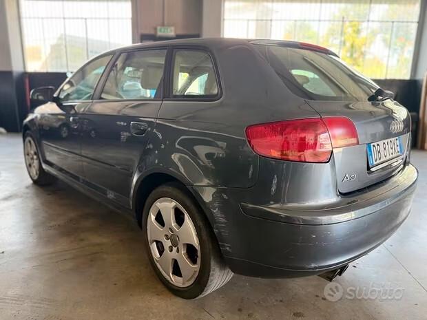 Audi A3 2.0 16V FSI Ambition