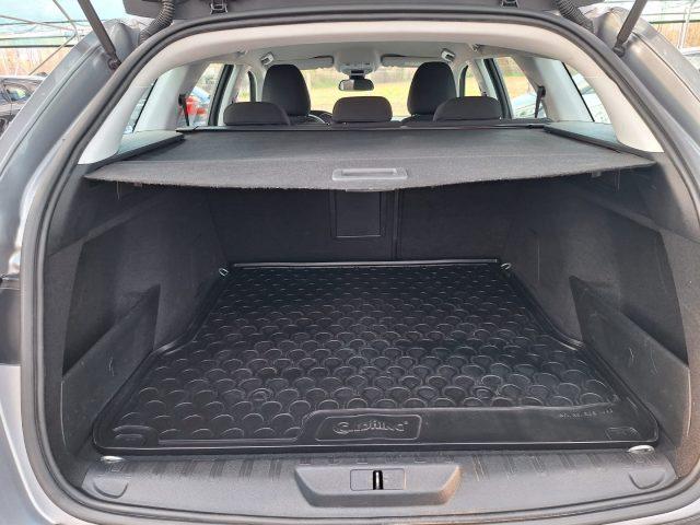 PEUGEOT 308 BlueHDi 130 S&S EAT6 SW Business