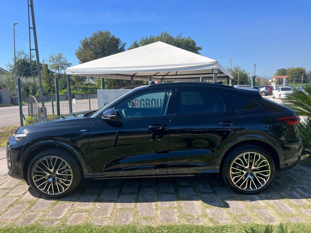 AudiQ5 SPORTBACK S-LINE 2.0TDI QUATTRO-"NUOVA"