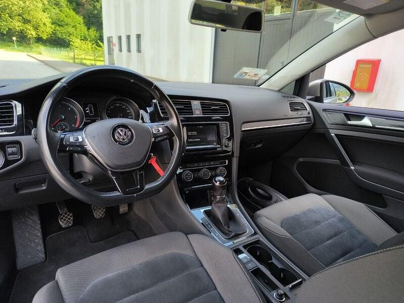 Volkswagen Golf 1.6 TDI Highline