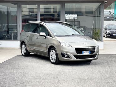Peugeot 5008 1.6 Diesel 115CV E5 7 Posti - 2014