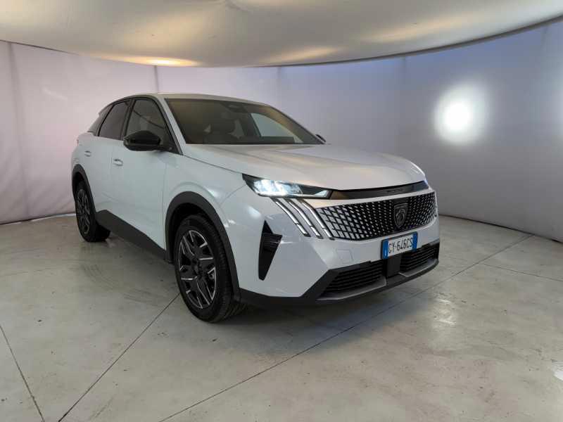 PEUGEOT Nuovo 3008 ALLURE - Hybrid 136 E-DCS6