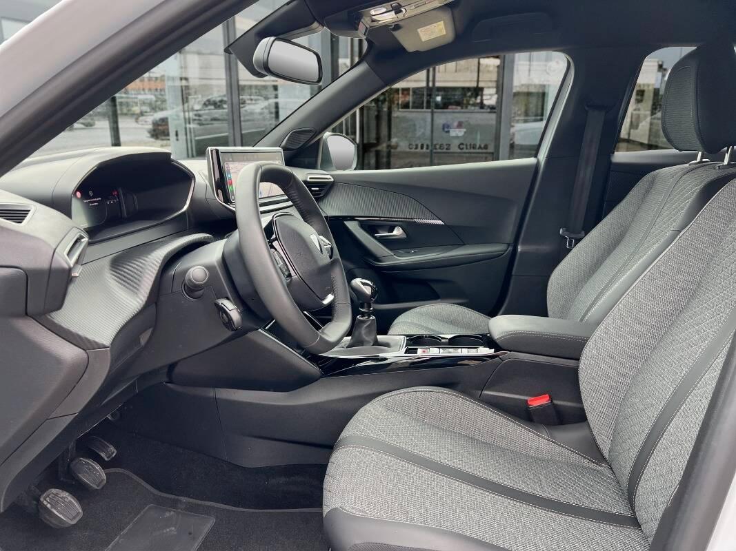 Peugeot 2008 1.2 puretech Allure s&s 100cv Con CARPLAY