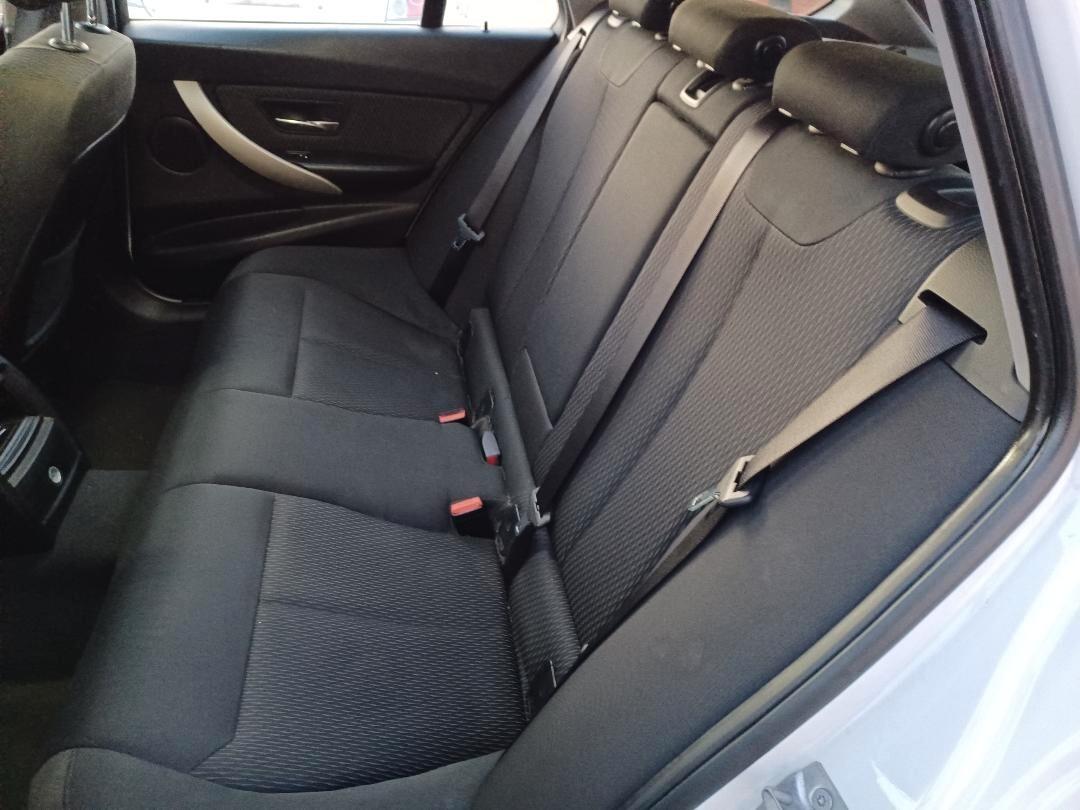 Bmw 320 320d Efficient Dynamics Luxury