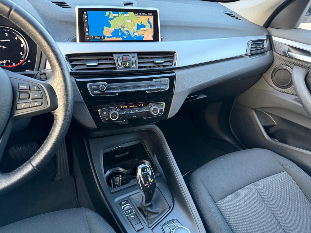 Bmw X1 sDrive16d Business Advantage Black Edition 2021