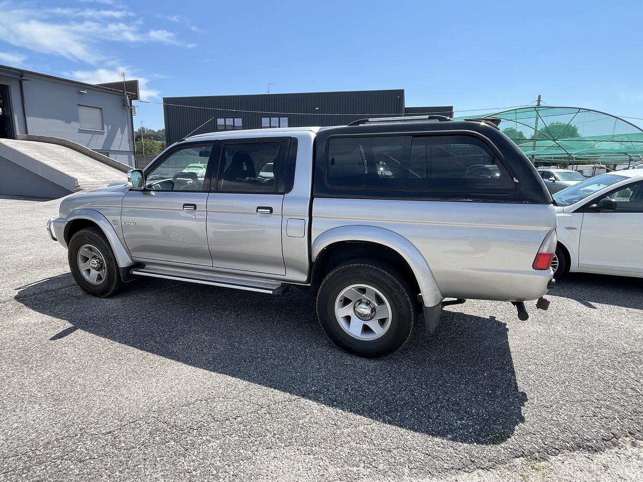 MITSUBISHI L200 D.CAB. 2500 TDI 115 CV hard top
