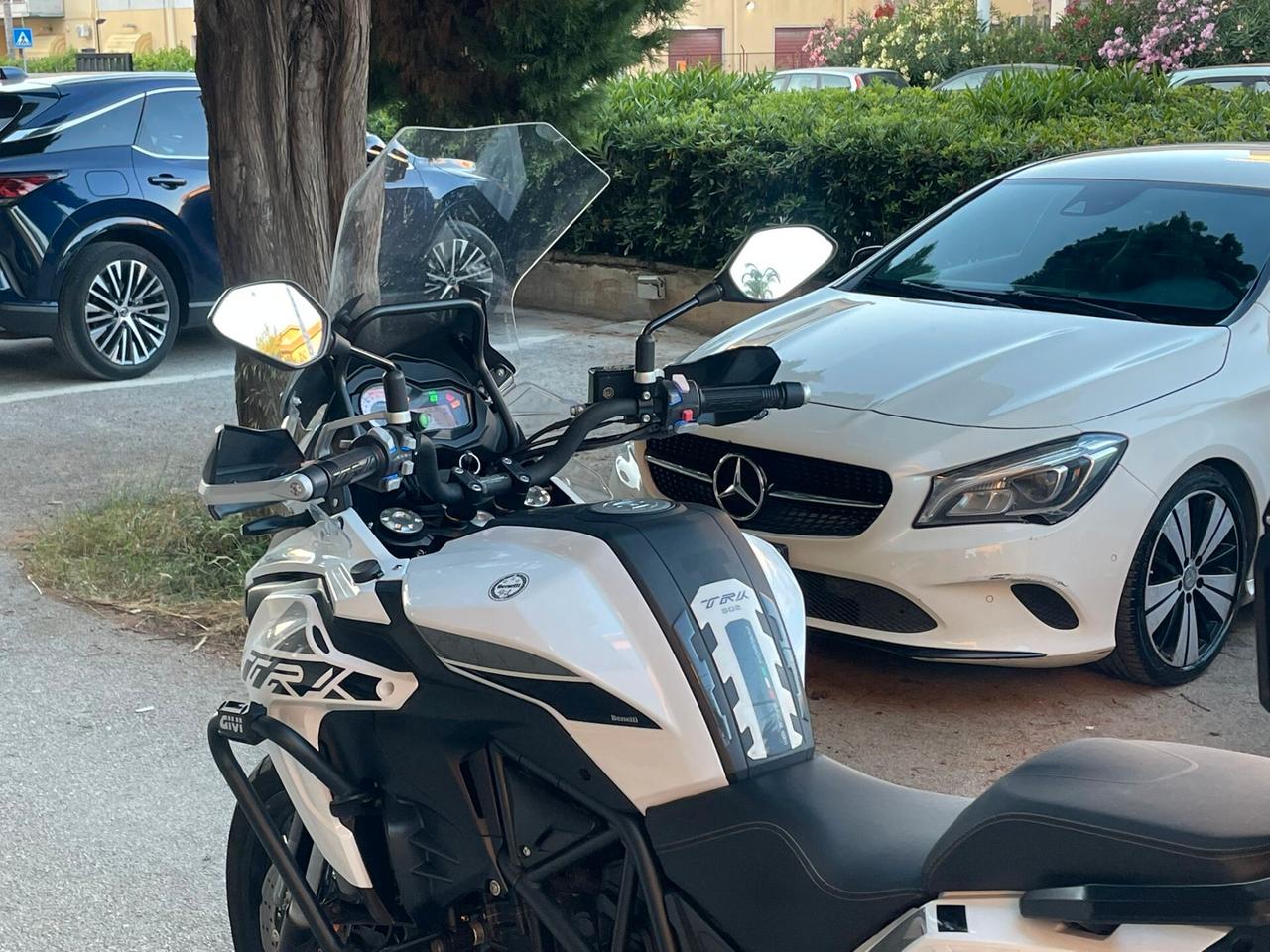 Benelli TRK 502
