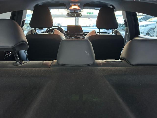 TOYOTA C-HR 1.8 Hybrid E-CVT GR Sport Black Edition