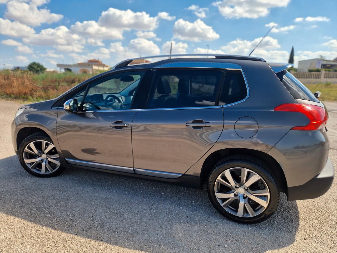 Peugeot 2008 1.6 e-HDi 92 CV Stop&Start Allure