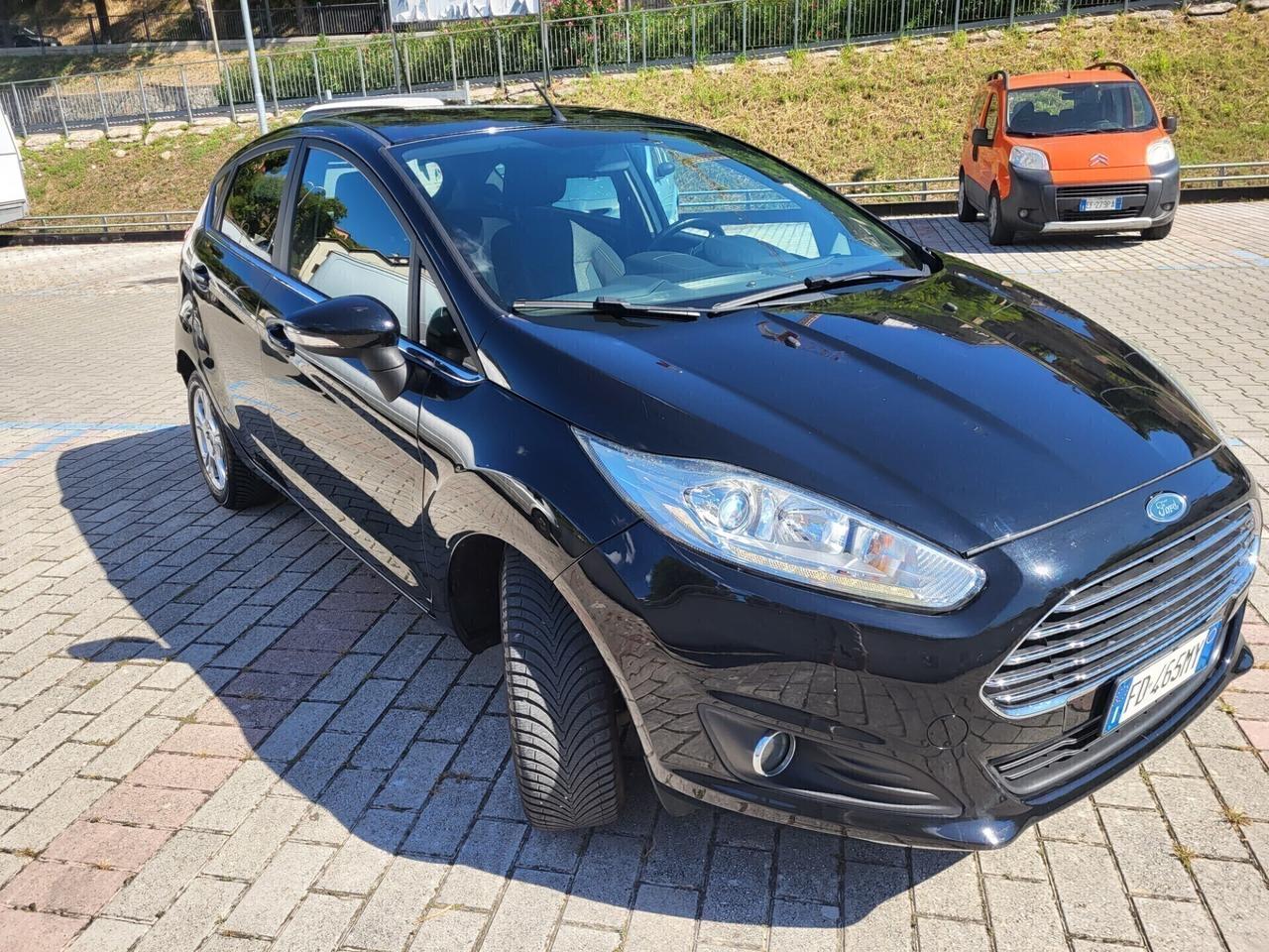 Ford FIESTA 1.4 GPL-UNICO PROPR-NAVI-3 REVISIONI