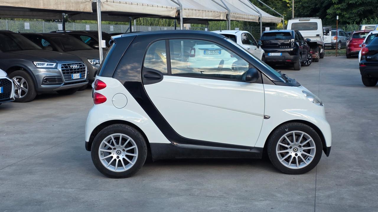 Smart ForTwo 800 40 kW coupé pure cdi