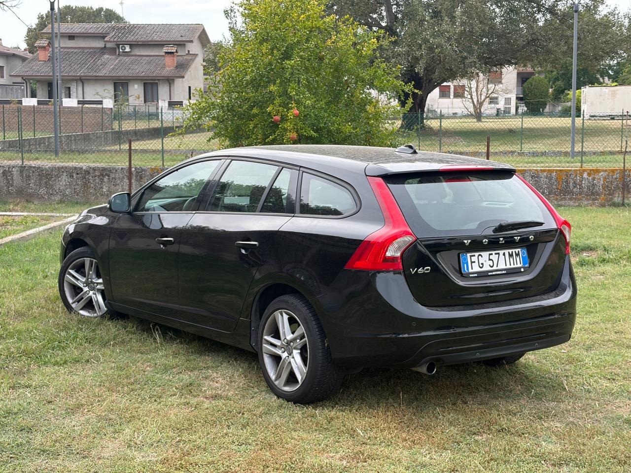 Volvo V60 D3 automatico euro6