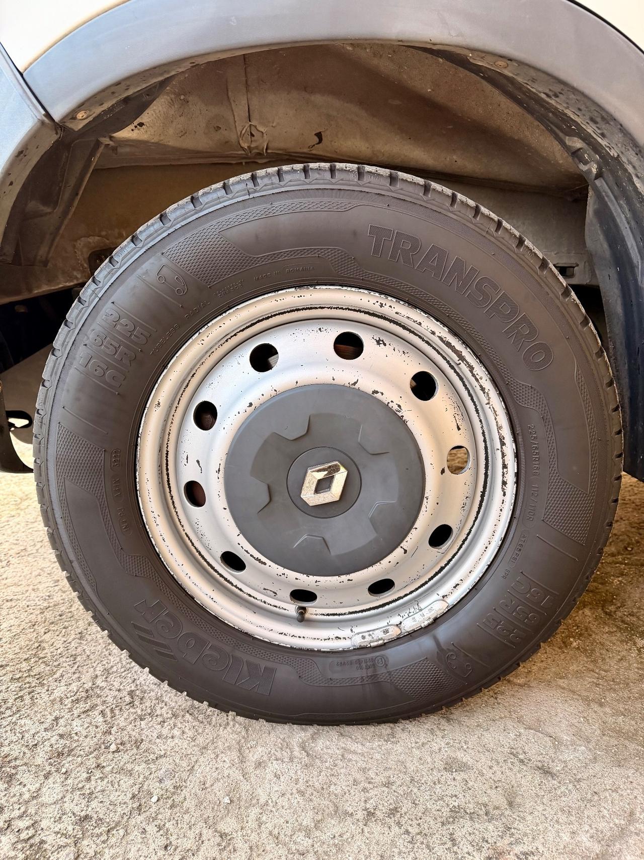 Renault Master 2.5dci 88kw TETTO ALTO PASSO CORTO