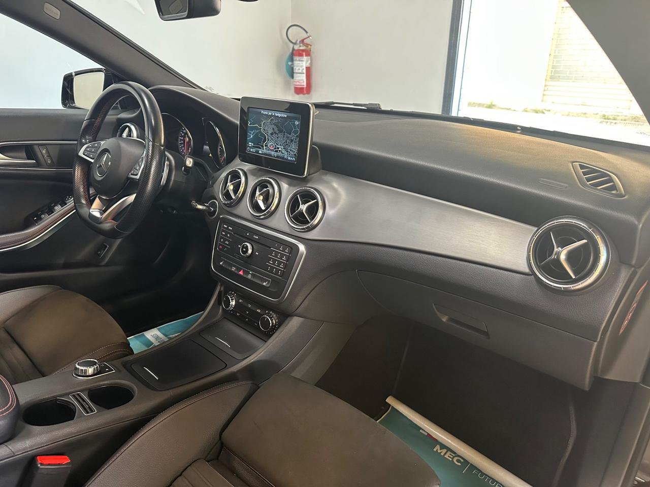 Mercedes-benz CLA 220 d 4Matic Automatic Premium