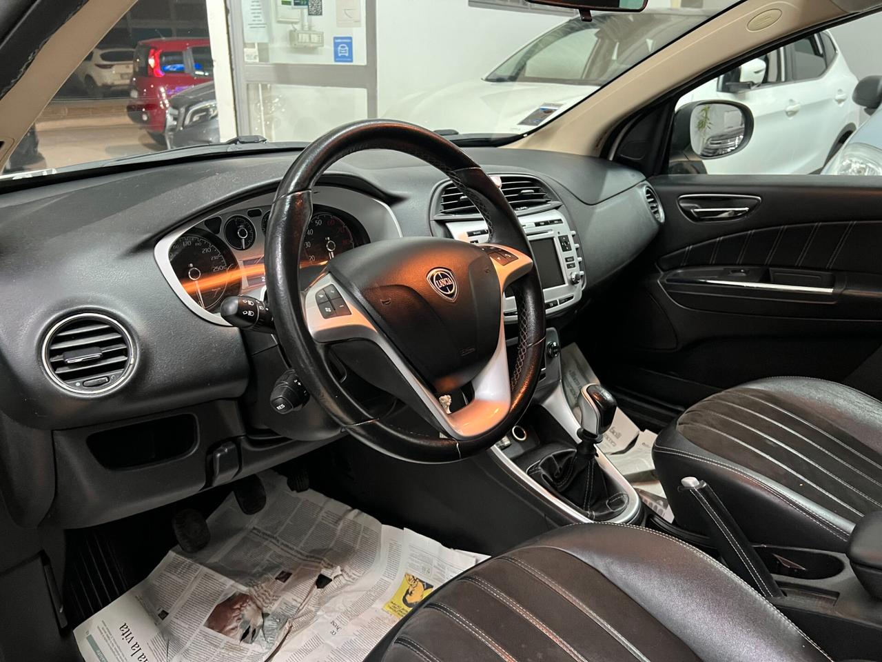 Lancia Delta 1.4 T-Jet 120 CV Platino Ecochic GPL