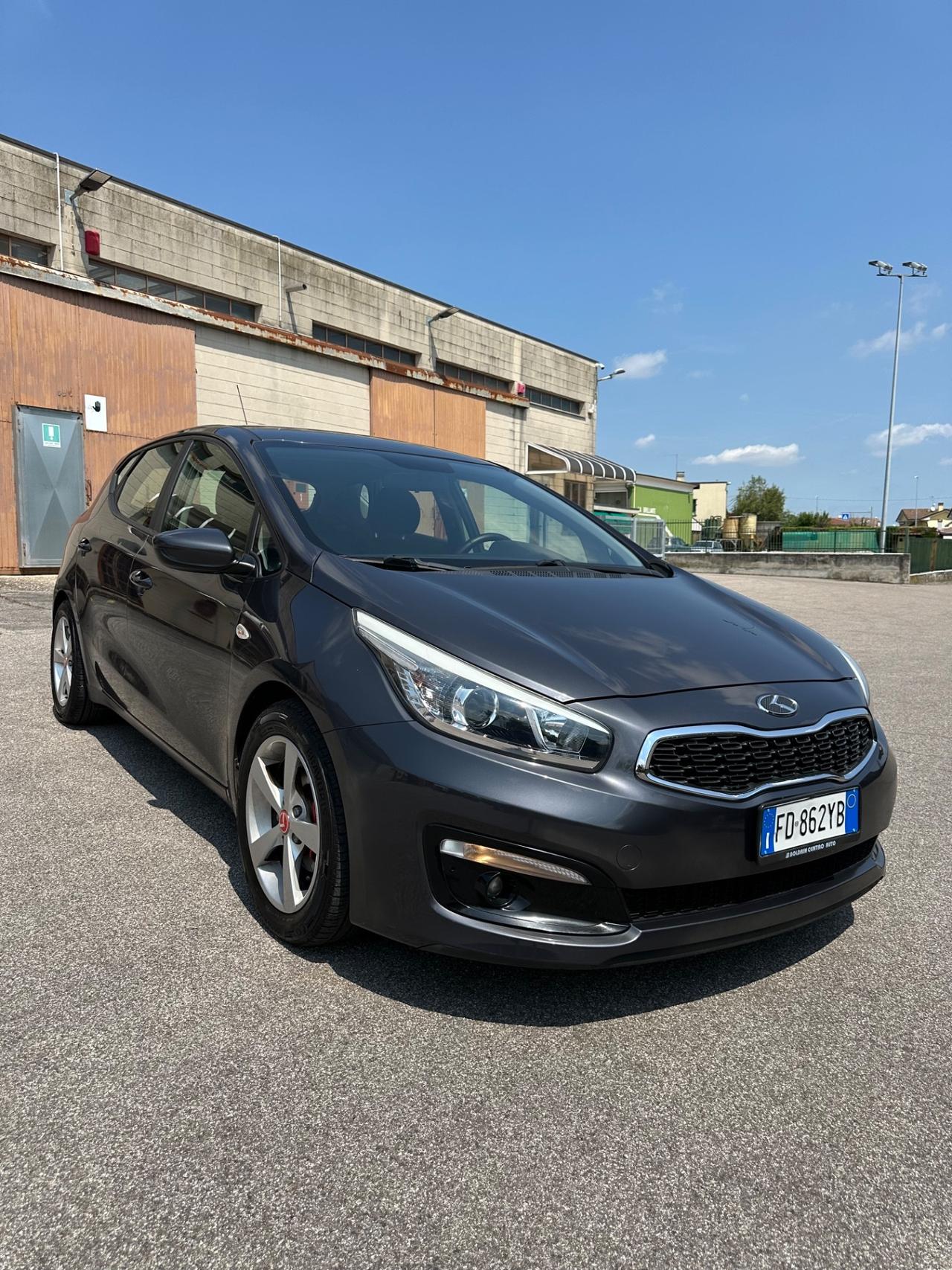 Kia Ceed cee'd 1.6 CRDi 110 CV 5 porte GT Line