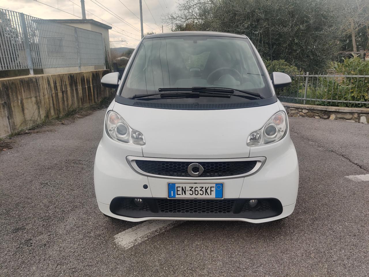 Smart ForTwo 1000 52 kW coupé passion SERVOSTERZO