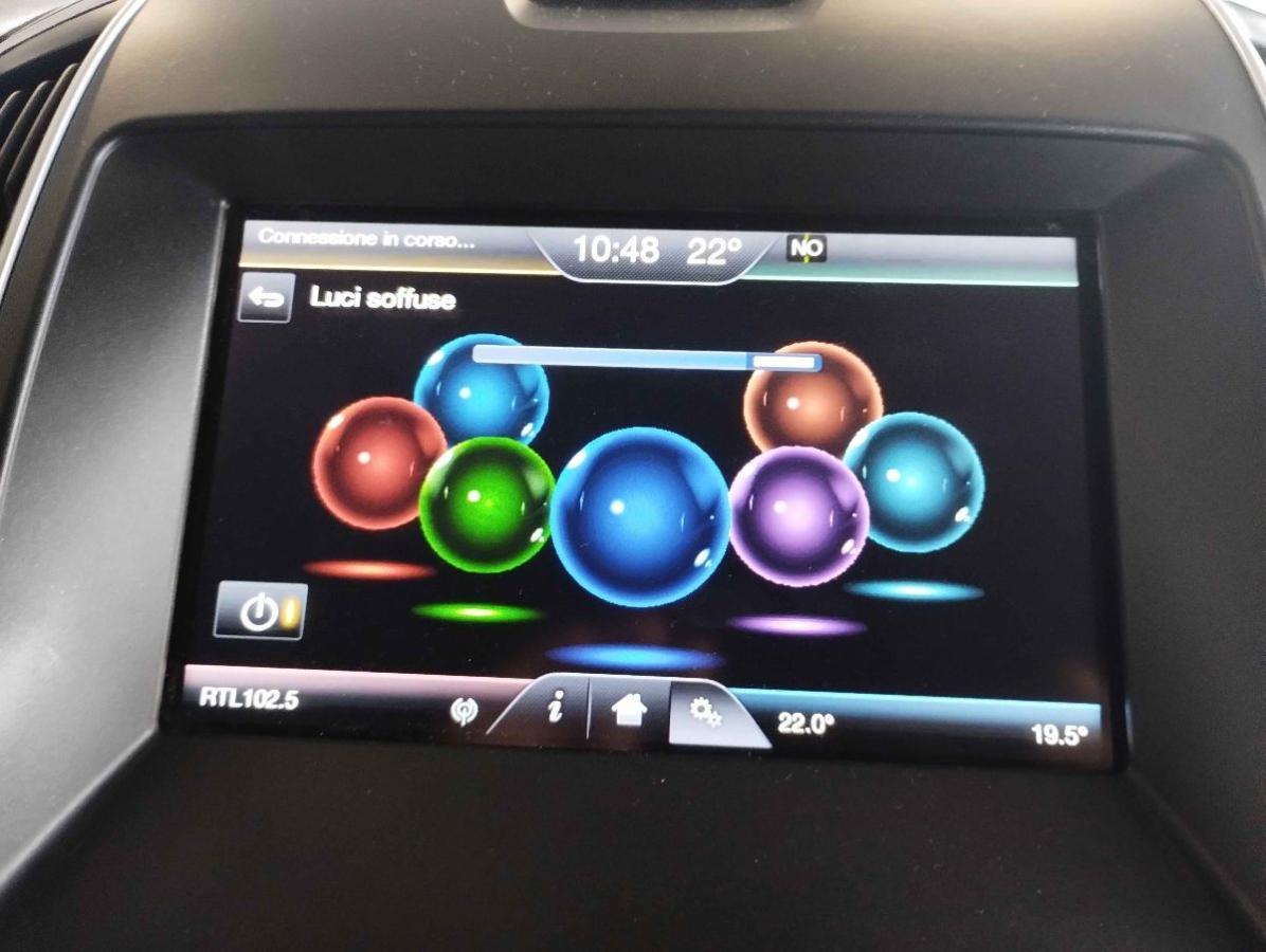 FORD Edge 2.0 TDCI 210 CV AWD Pow. Titanium - 4 GOMME NUOVE