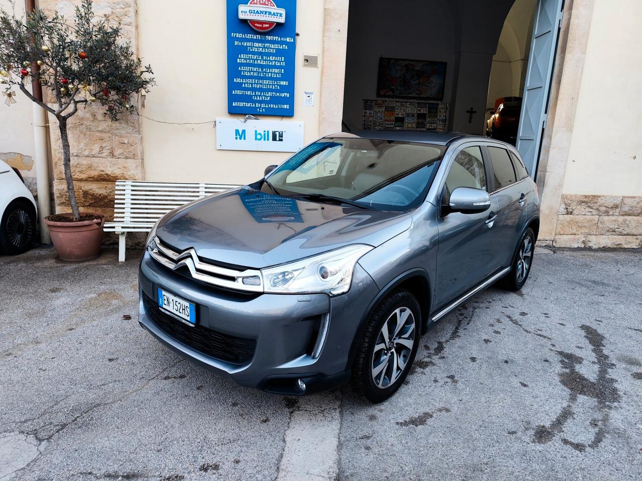 Citroen C4 1.6 e-HDi 110 airdream Exclusive