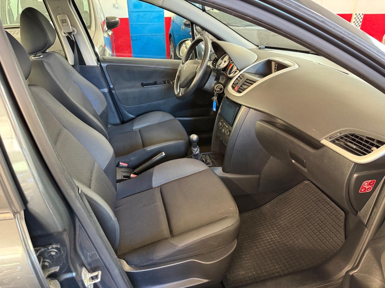 Peugeot 207 5p. X Line ECO GPL