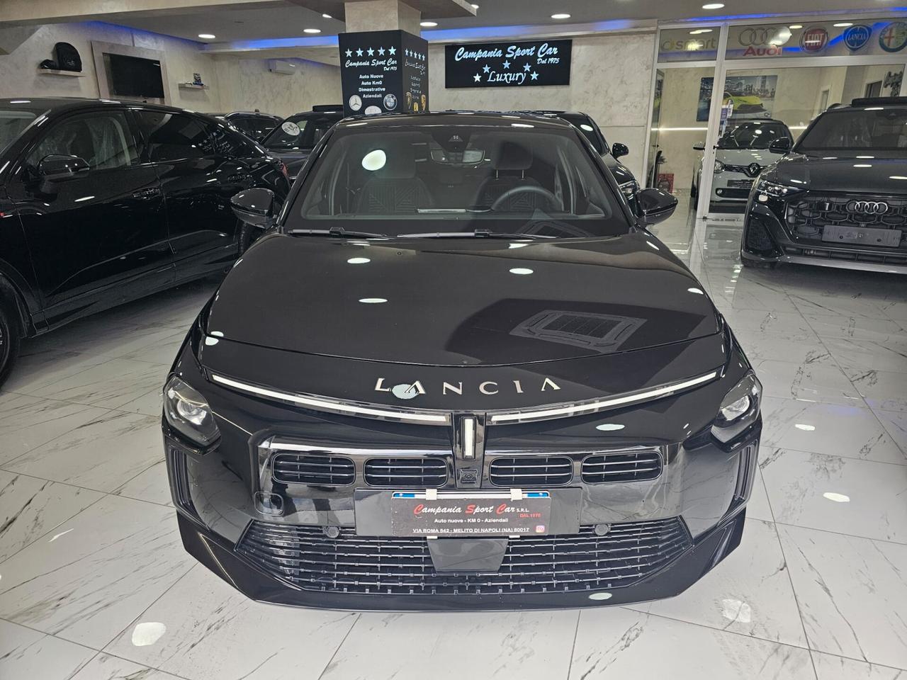 NUOVA LANCIA YPSILON IBRIDA LX 1.2 IBRIDO 81KW (110CV) CAMBIO AUTOMATICO