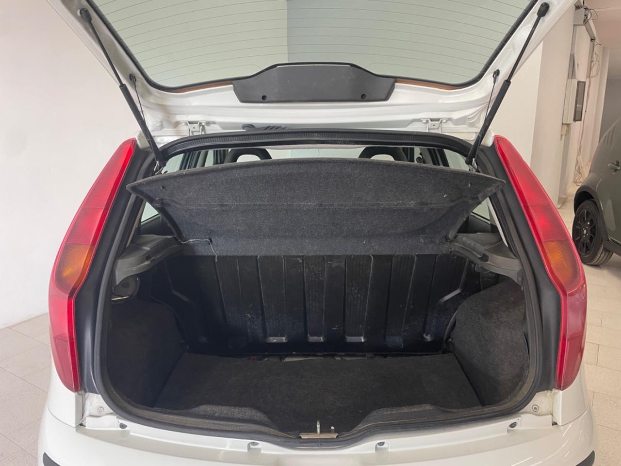 Fiat Punto Classic 1.2 5 porte Active Perfetta !