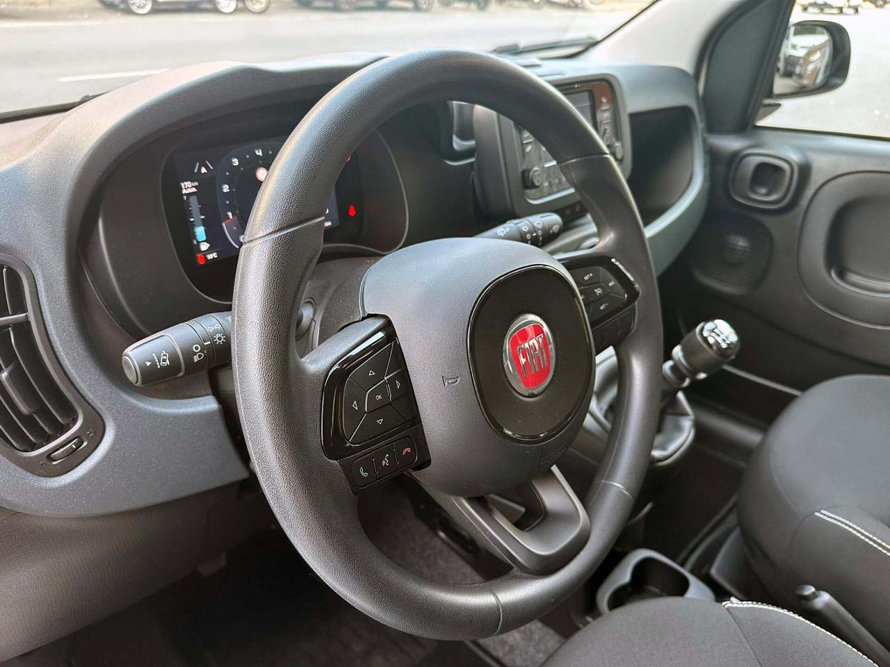 Fiat Panda 1.0 FireFly S&S Hybrid Pandina SOLO 1.900 KM SENZA VINCOLI DI FINANZIAMENTO