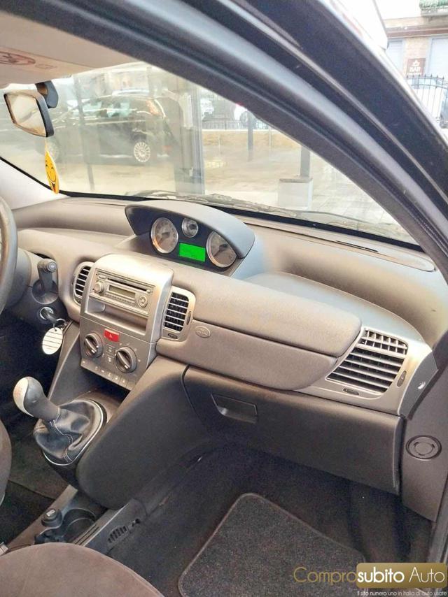 LANCIA Ypsilon 1.3 MJT ( Garanzia 12 Mesi)