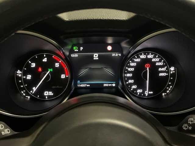 Alfa Romeo Stelvio 2.2 Turbodiesel 160 CV AT8 RWD Super Business