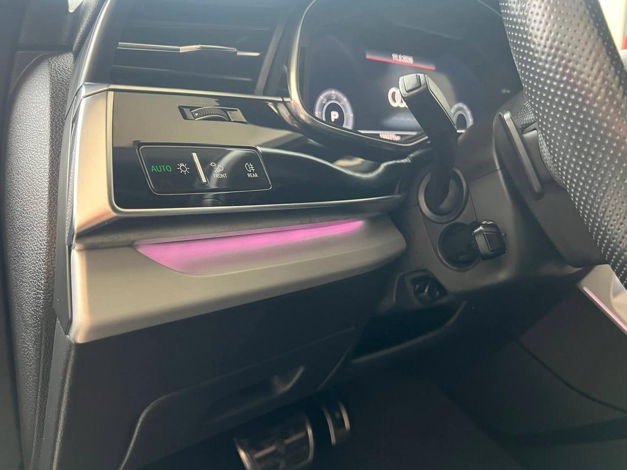 Audi Q8 50 TDI 286 CV quattro tiptronic Sport