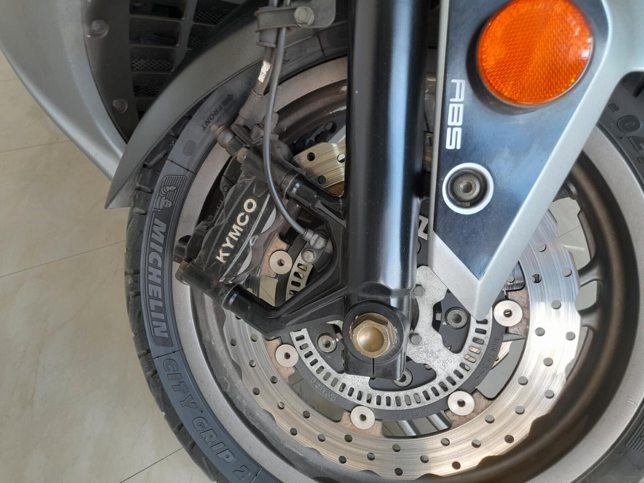 Kymco Xciting 400i
