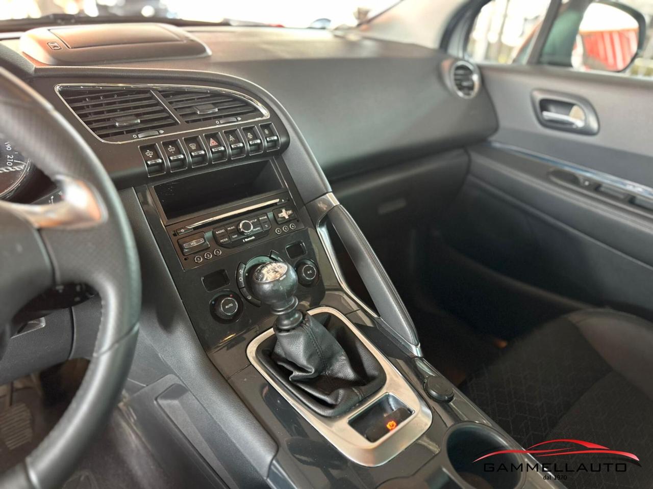 Peugeot 3008 1.6 Business 115CV